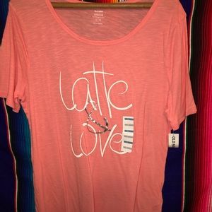Old Navy peach T shirt